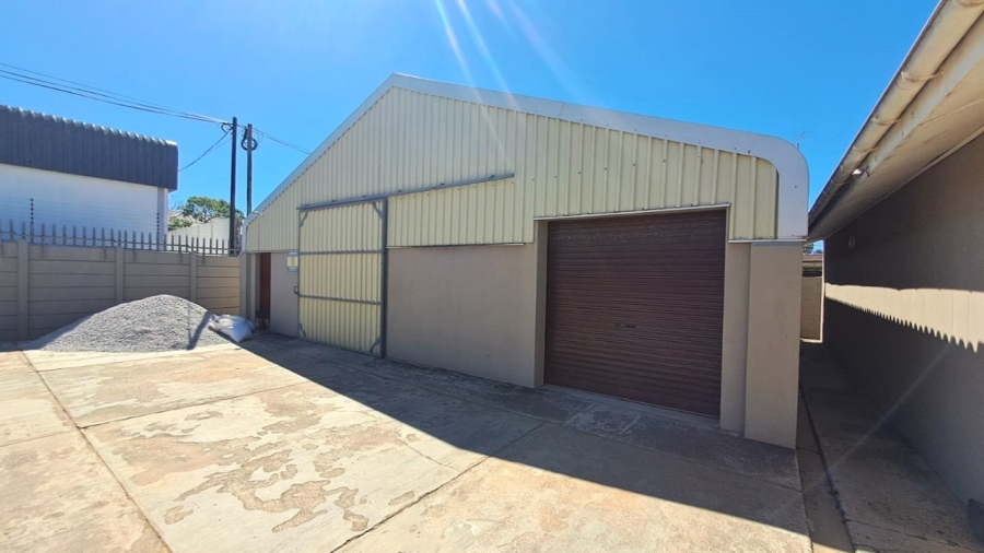 Commercial Property for Sale in Humansdorp Eastern Cape